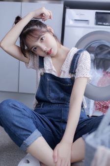 国产美女脱的黄的全免视频